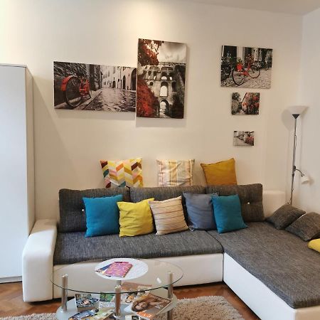 Patrik Apartman Székesfehérvár Esterno foto